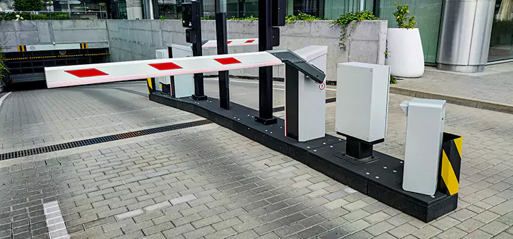Custom Gate Design & Integration Hawthorne
